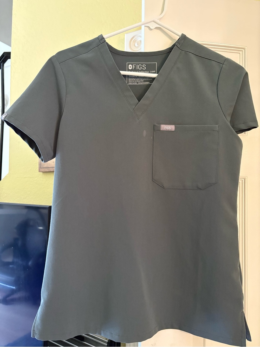 Figs Womens Bonsai set (see description) XXS top/ XS joggers bottom